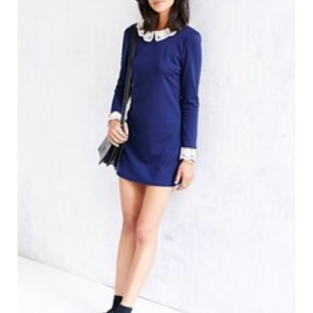 Blue Sheath Dress with Peter Pan Collar and Cuffed Sleeves